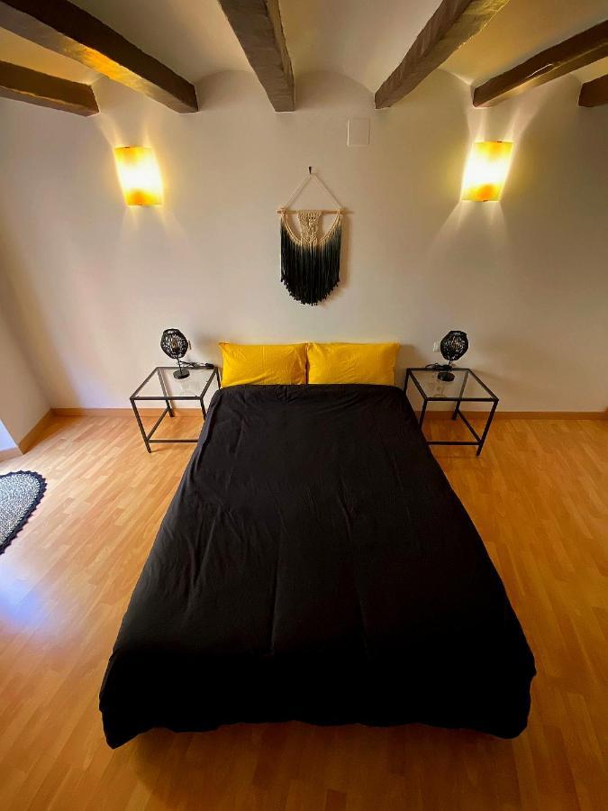 Cornu Karma Apartment El Pati Корнуделья Экстерьер фото